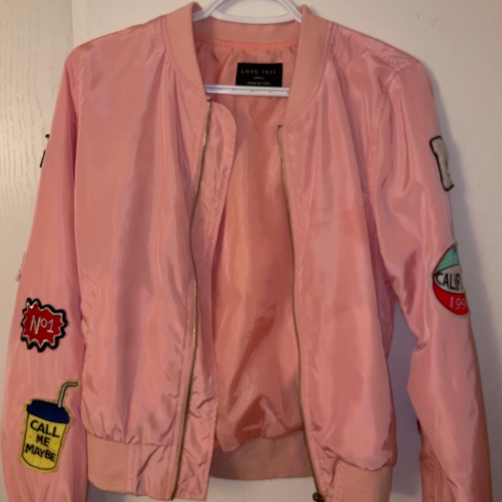 Love tree women’s cool pink jacket